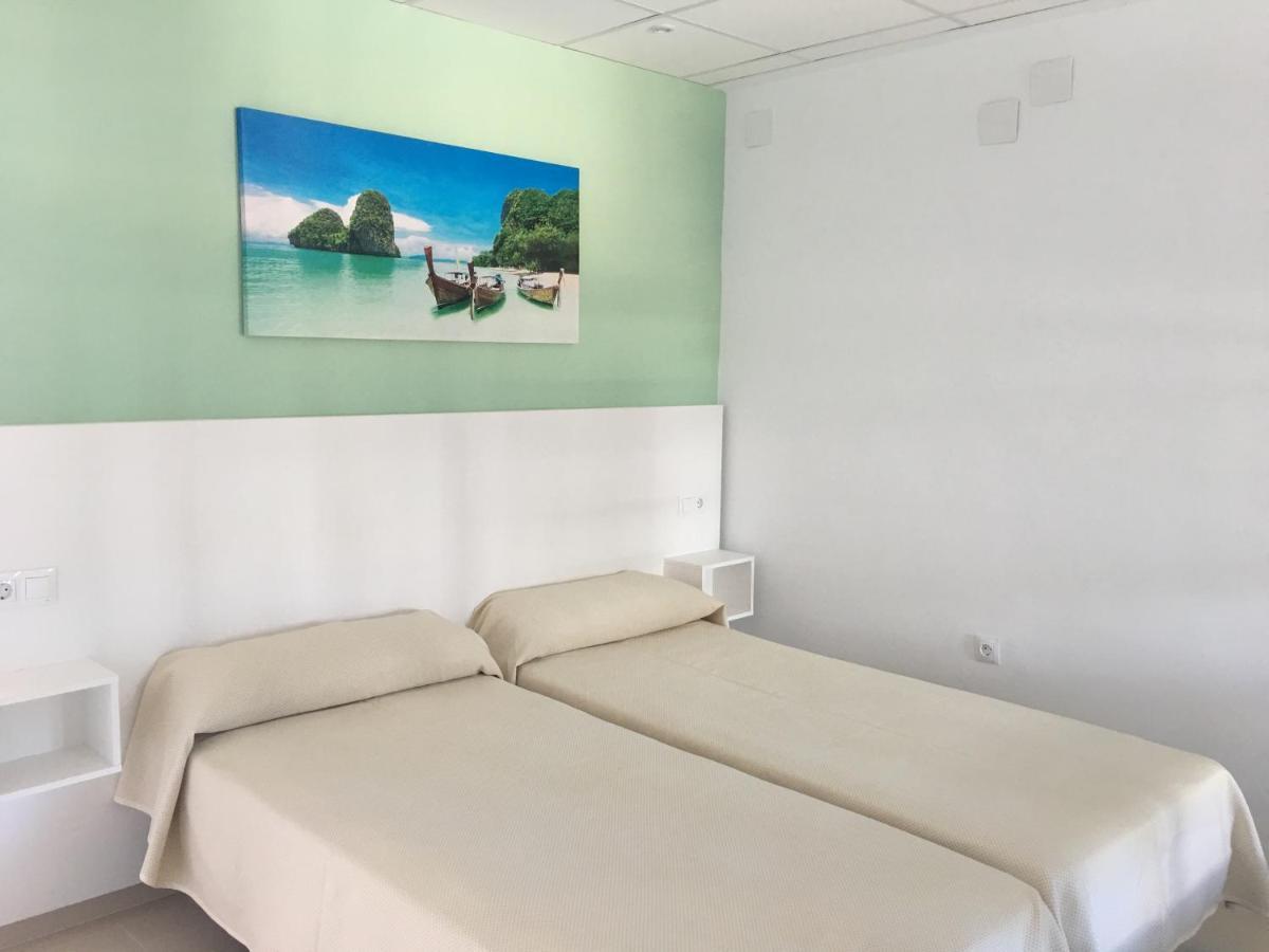 טורמולינוס Apartamentos Carmen Teresa מראה חיצוני תמונה